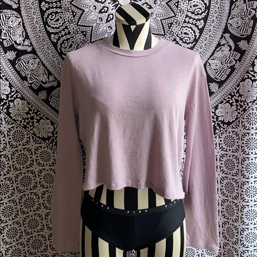 Crew Neck Long Sleeve Crop Tee